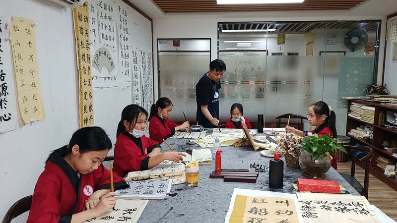 制造业企业培训方案设计：关键要素与实施策略