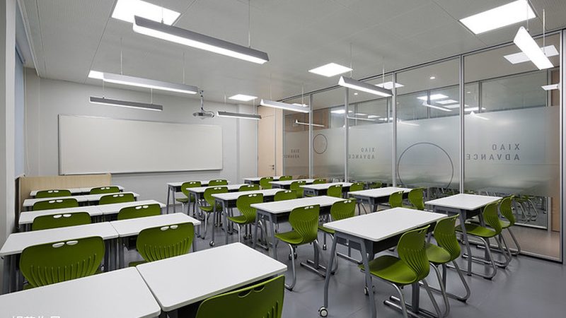 管理培训师与咨询顾问：职业定位与职能差异解析