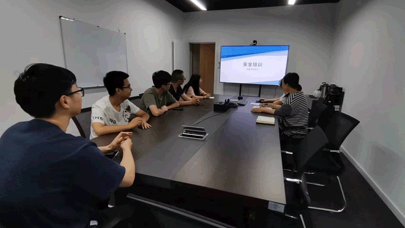 企业管理培训代理加盟：揭秘行业选择与加盟策略**