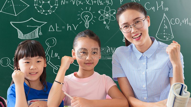 选择一个合适的学习平台对于短期技能培训至关重要。一个优秀的平台应该具备以下特点：